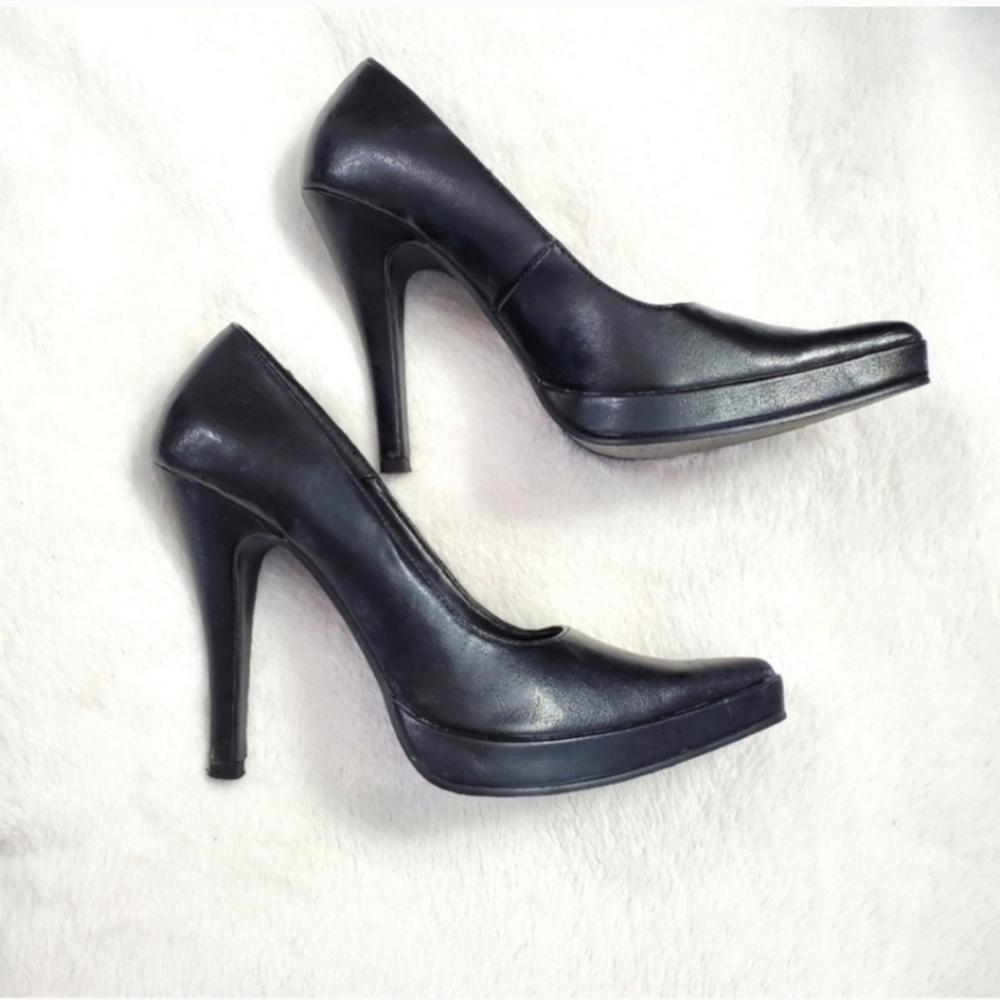 MARY JANE style Black Stilletos Leather - Picture 5 of 5